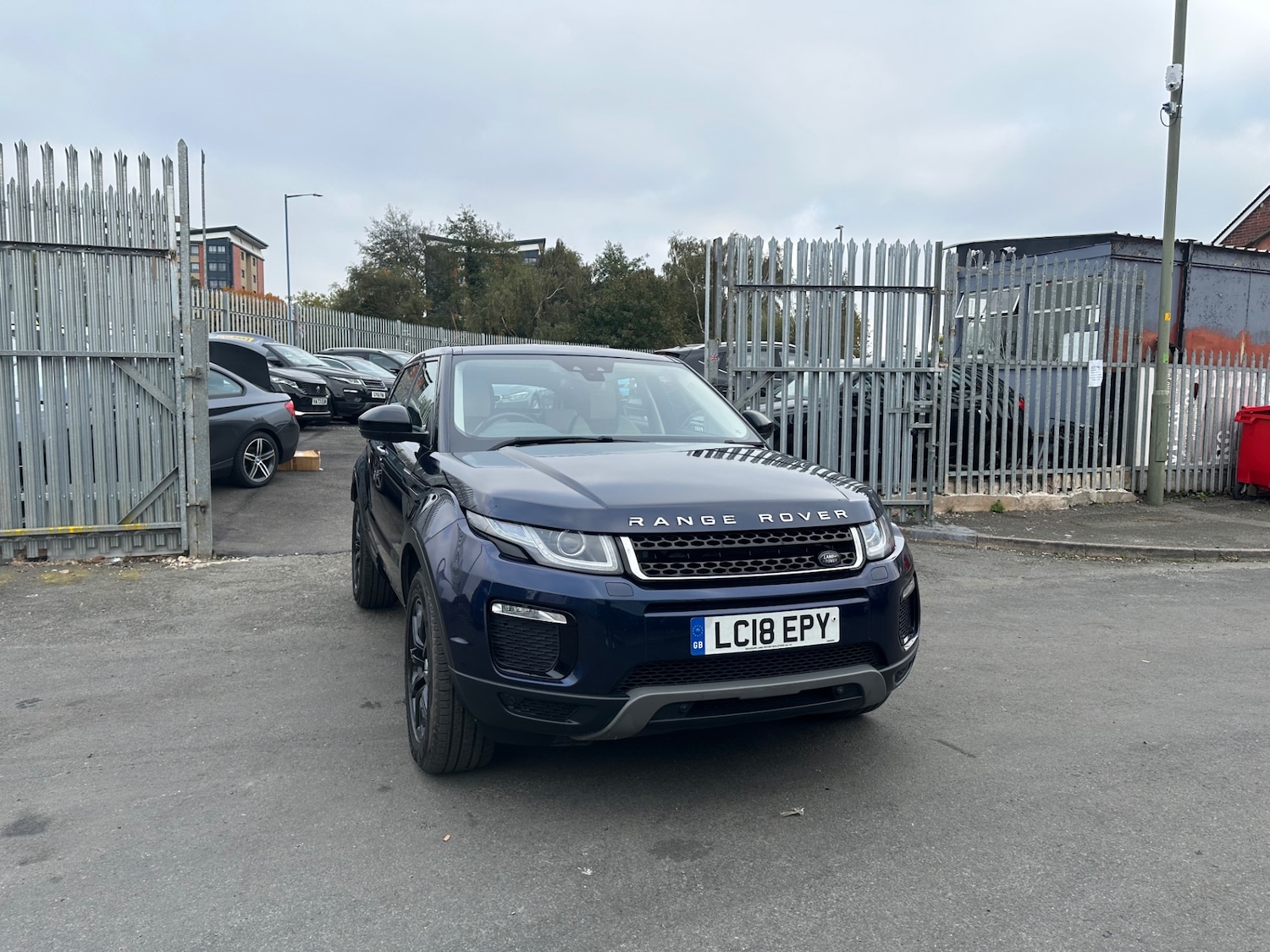 Used Land Rover Range Rover Evoque 2018 for sale - 76249757: Photo 2