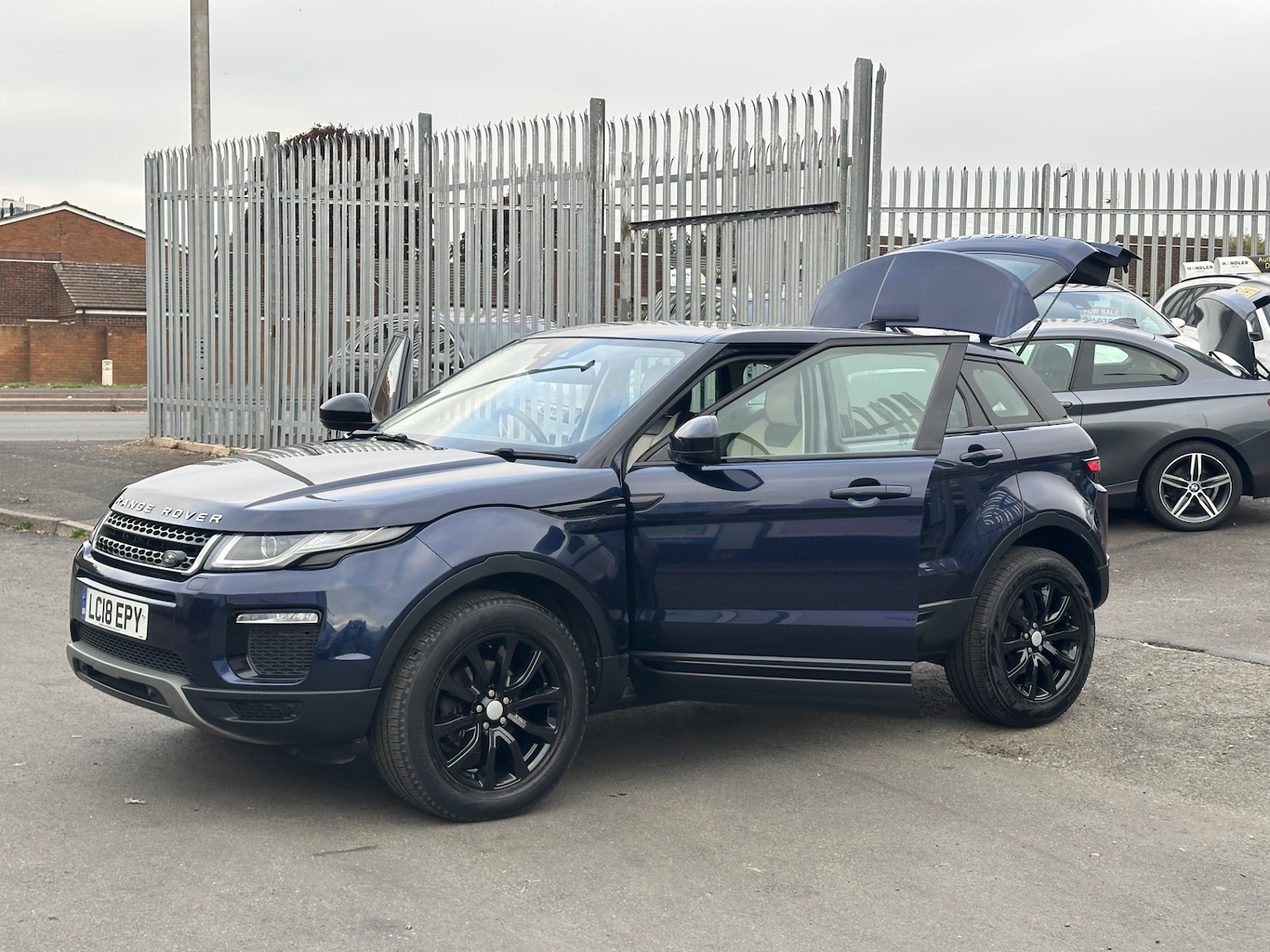 Used Land Rover Range Rover Evoque 2018 for sale - 76249757: Photo 25
