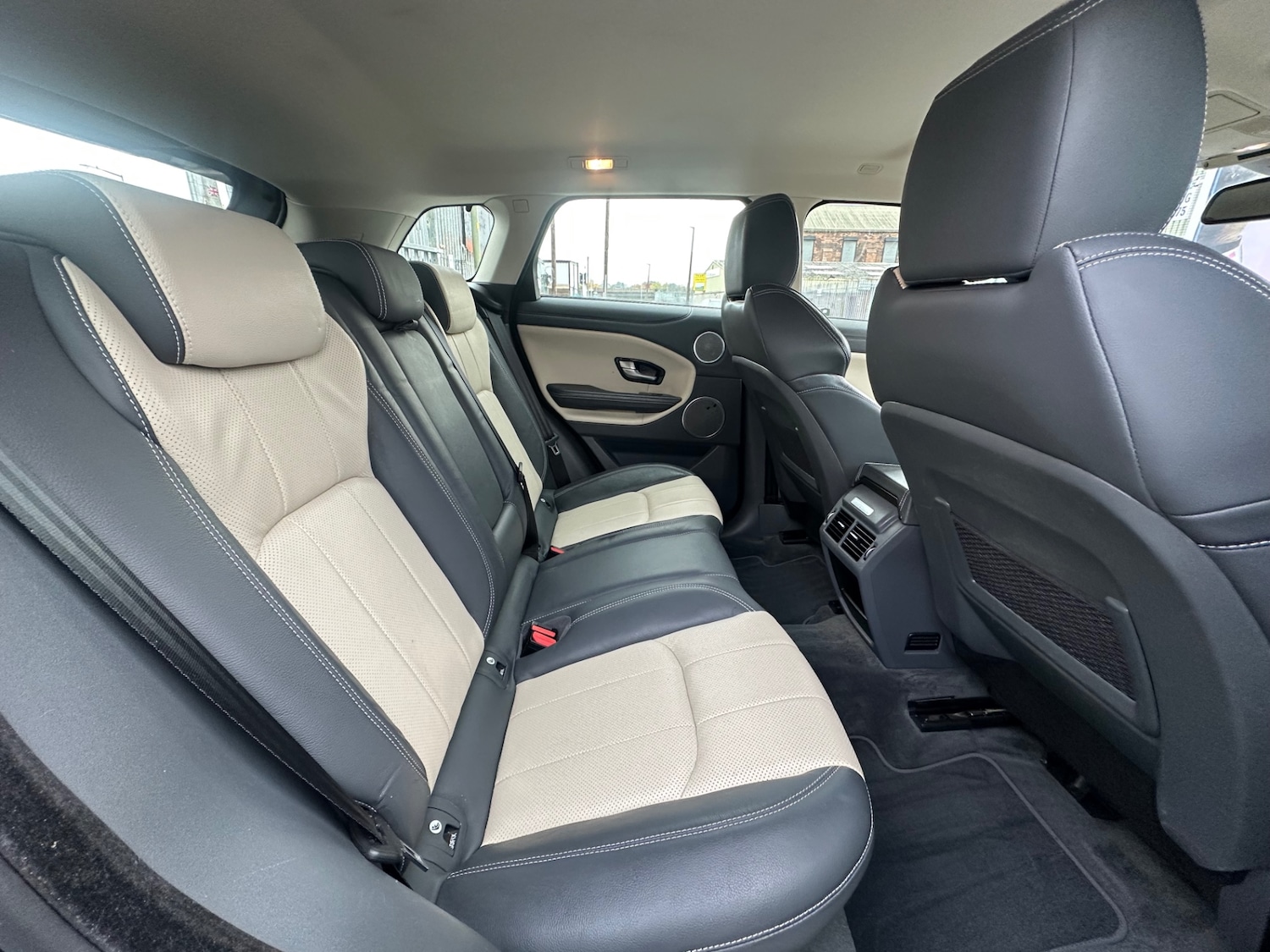 Used Land Rover Range Rover Evoque 2018 for sale - 76249757: Photo 7