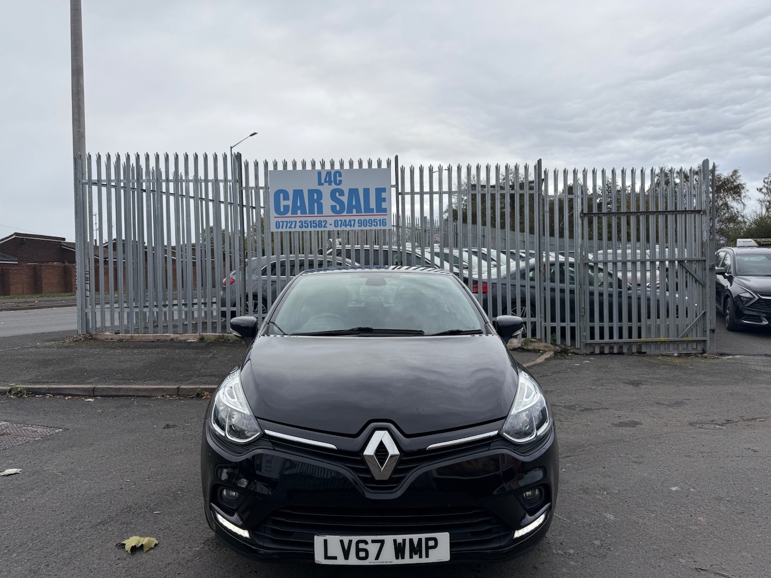 Used Renault Clio 2017 for sale - 76354989: Photo 17