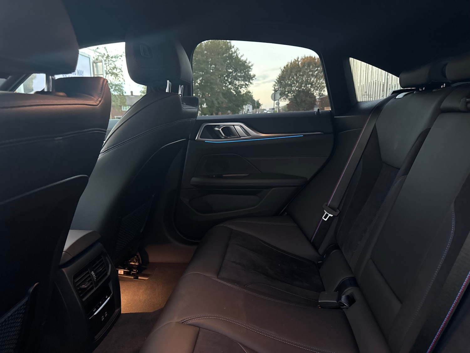 Used BMW i4 2024 for sale - 76196152: Photo 29