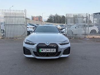 Used BMW i4 2024 for sale - 76196152: Photo 3