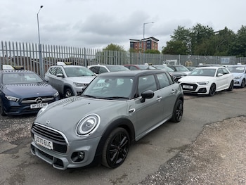 Used MINI Hatch 2020 for sale - 78615201: Photo