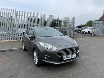 Used Ford Fiesta 2017 for sale - 75581413: Photo