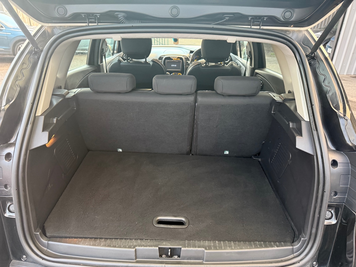 Used Renault Captur 2015 for sale - 76894517: Photo 22