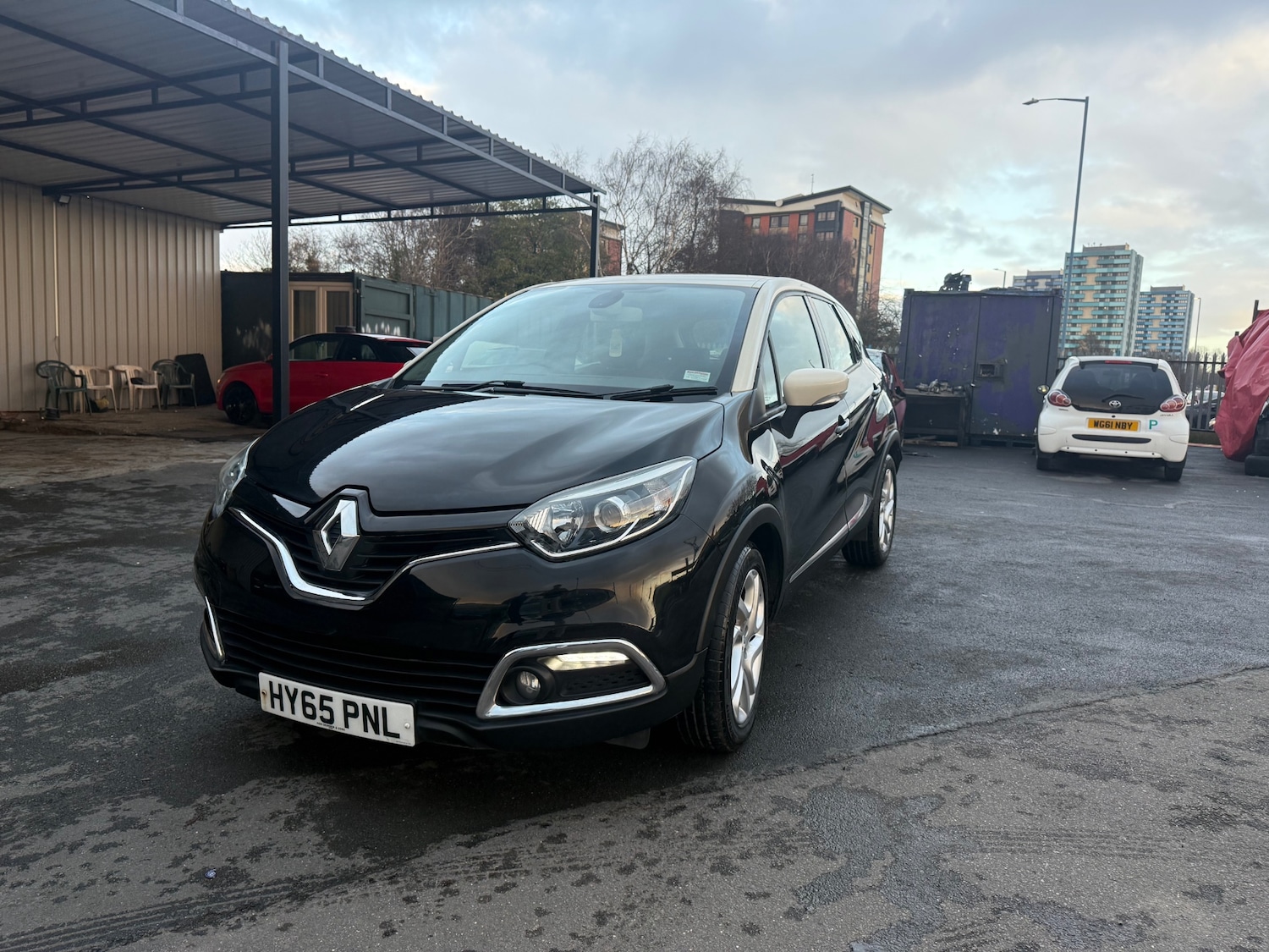 Used Renault Captur 2015 for sale - 76894517: Photo 5