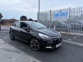 Used Renault Clio 2019 for sale - 79053829: Photo