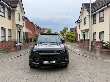 Used Land Rover Defender 2023 for sale - 78533303: Photo