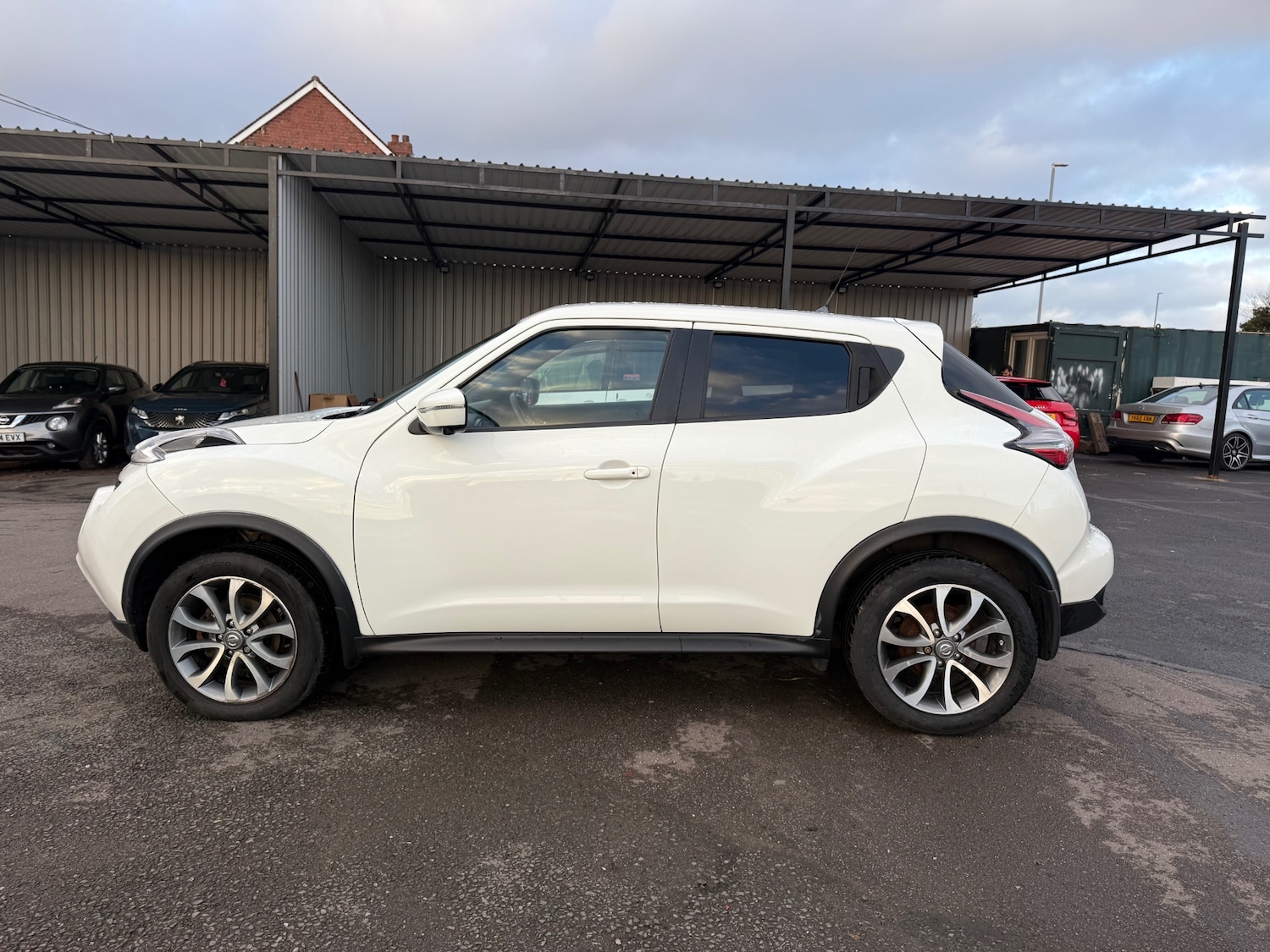 Used Nissan Juke 2016 for sale - 76893365: Photo 9