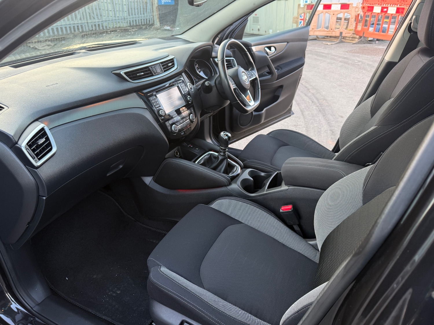 Used Nissan Qashqai 2017 for sale - 77976029: Photo 8