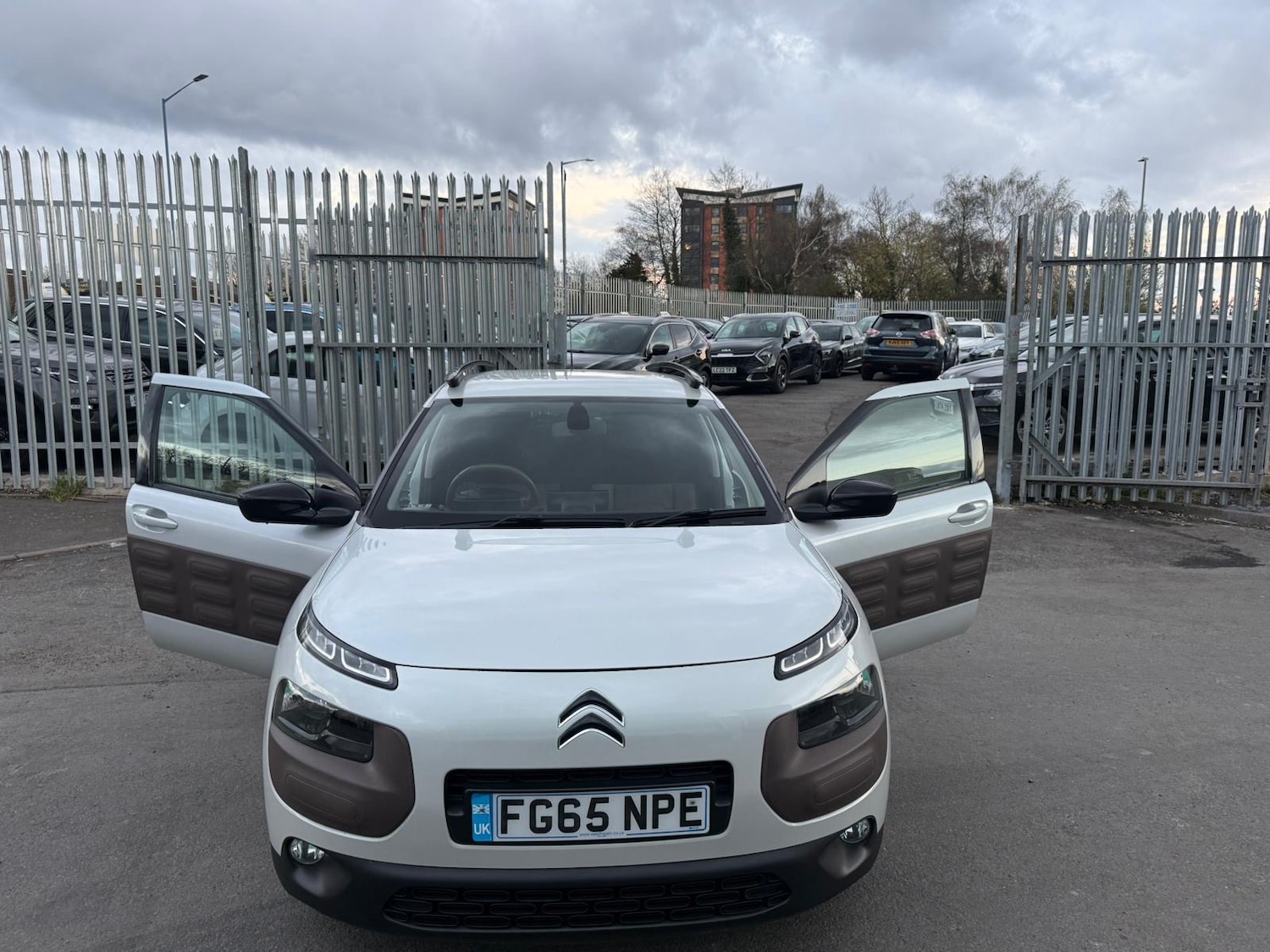 Used Citroen C4 Cactus 2015 for sale - 78139327: Photo 3