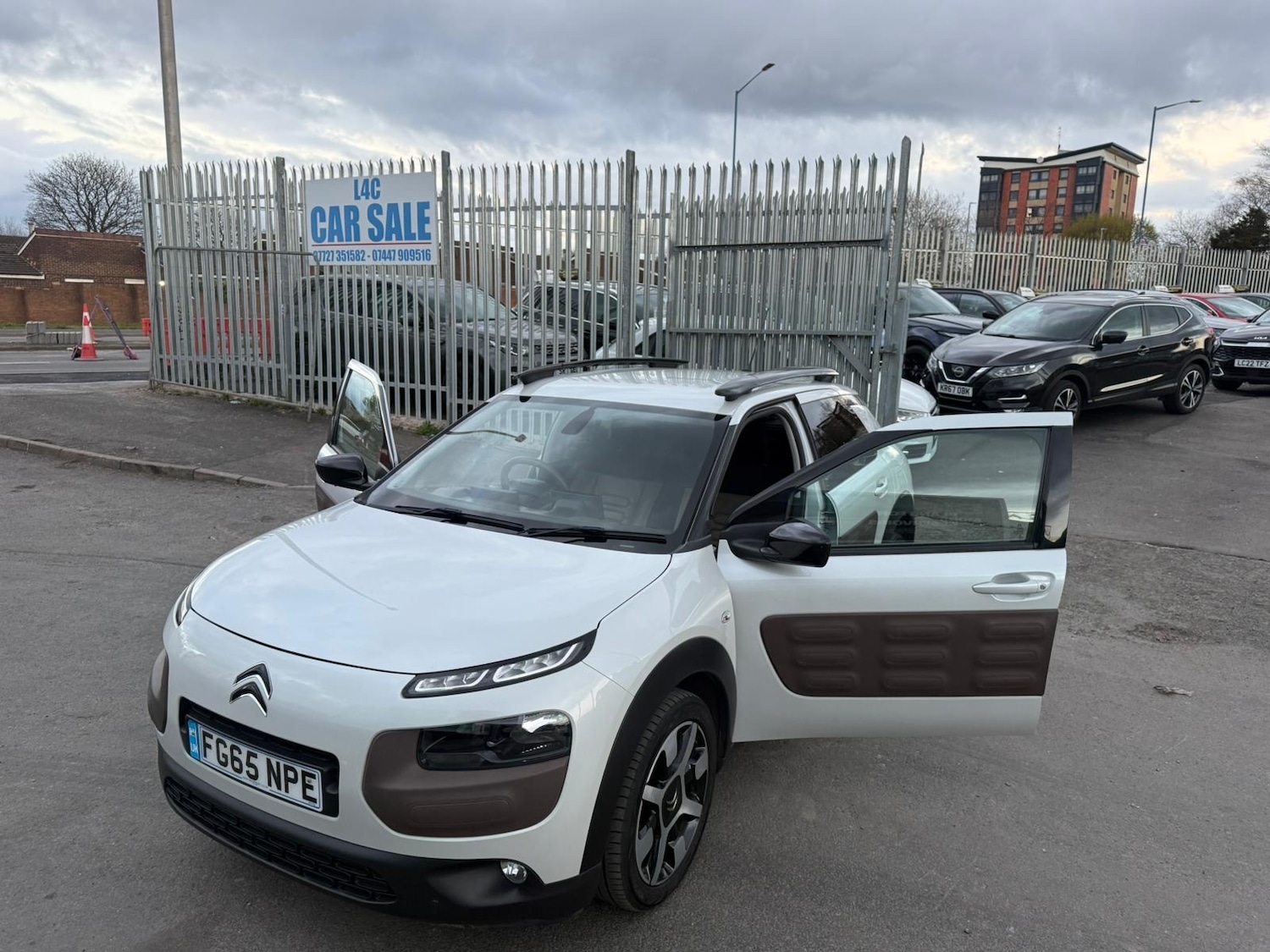 Used Citroen C4 Cactus 2015 for sale - 78139327: Photo 4