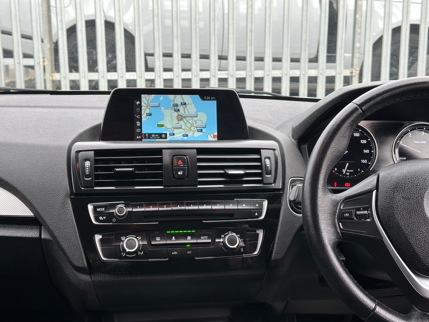 Used BMW 1 Series 2018 for sale - 76290582: Photo 24