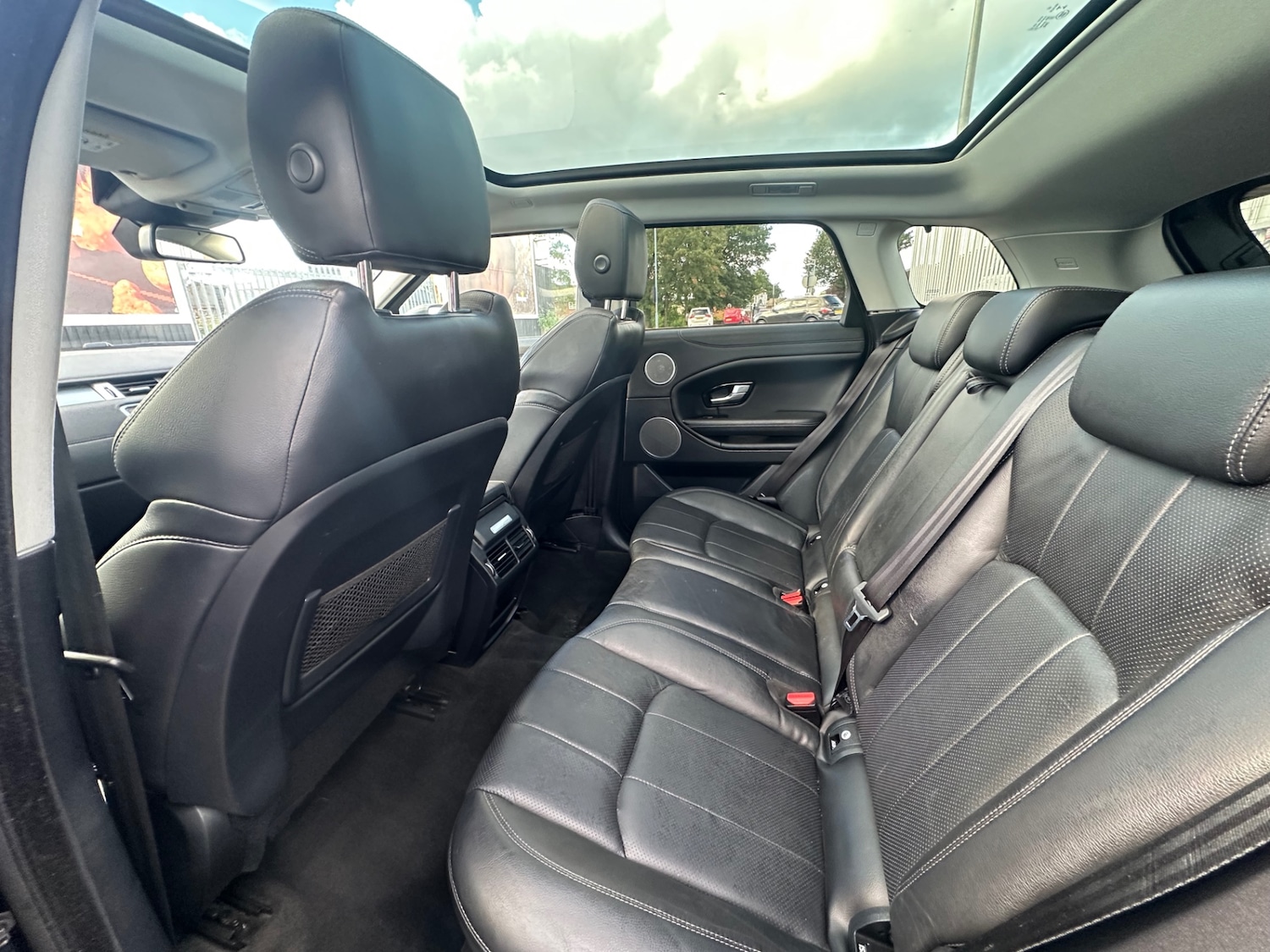 Used Land Rover Range Rover Evoque 2016 for sale - 76290550: Photo 3