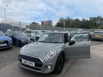 Used MINI Hatch 2019 for sale - 79703635: Photo