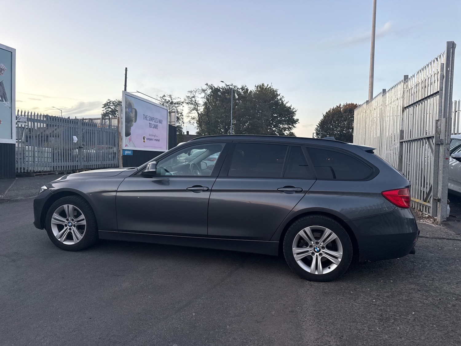 Used BMW 3 Series 2014 for sale - 76206289: Photo 15