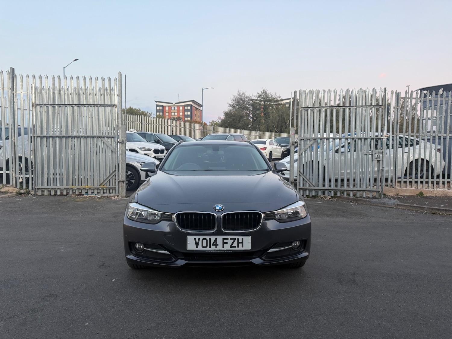 Used BMW 3 Series 2014 for sale - 76206289: Photo 3