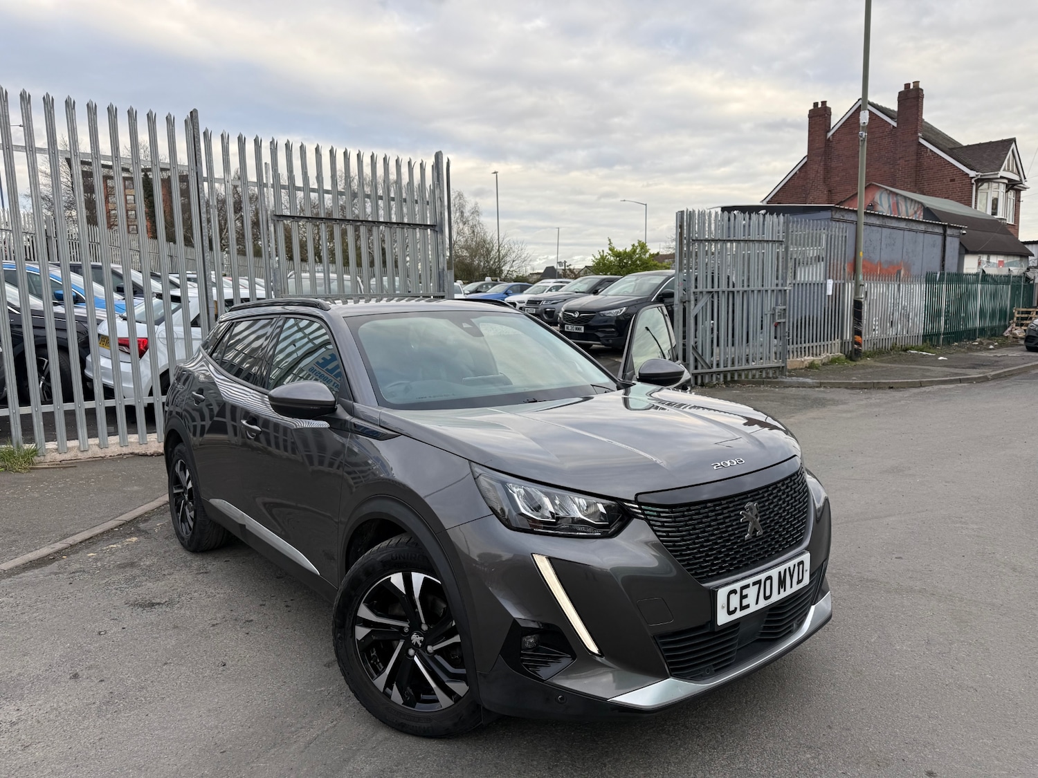 Used Peugeot 2008 2020 for sale - 78032141: Photo 8