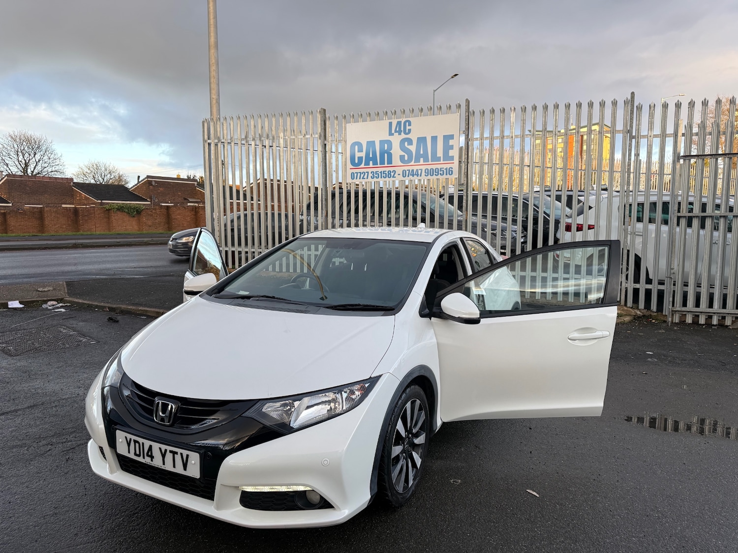 Used Honda Civic 2014 for sale - 77521703: Photo 13