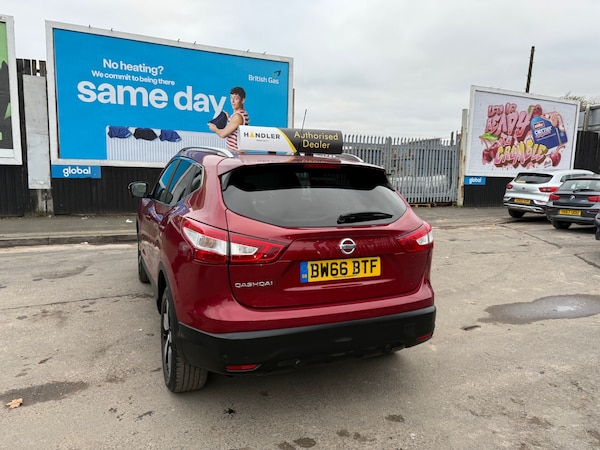 Used Nissan Qashqai 2016 for sale - 72789304: Photo 13