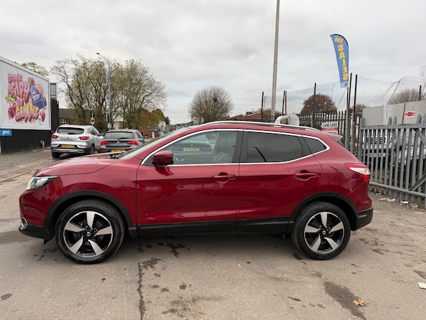 Used Nissan Qashqai 2016 for sale - 72789304: Photo 16