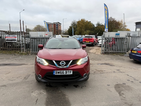 Used Nissan Qashqai 2016 for sale - 72789304: Photo 1