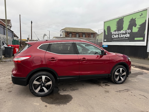 Used Nissan Qashqai 2016 for sale - 72789304: Photo 9