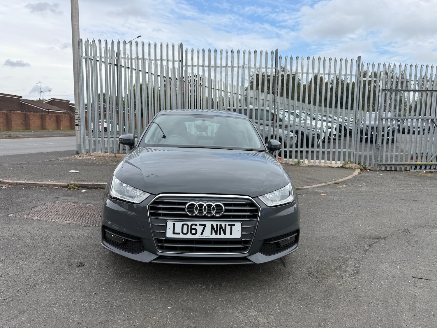 Used Audi A1 2017 for sale - 76290172: Photo 2