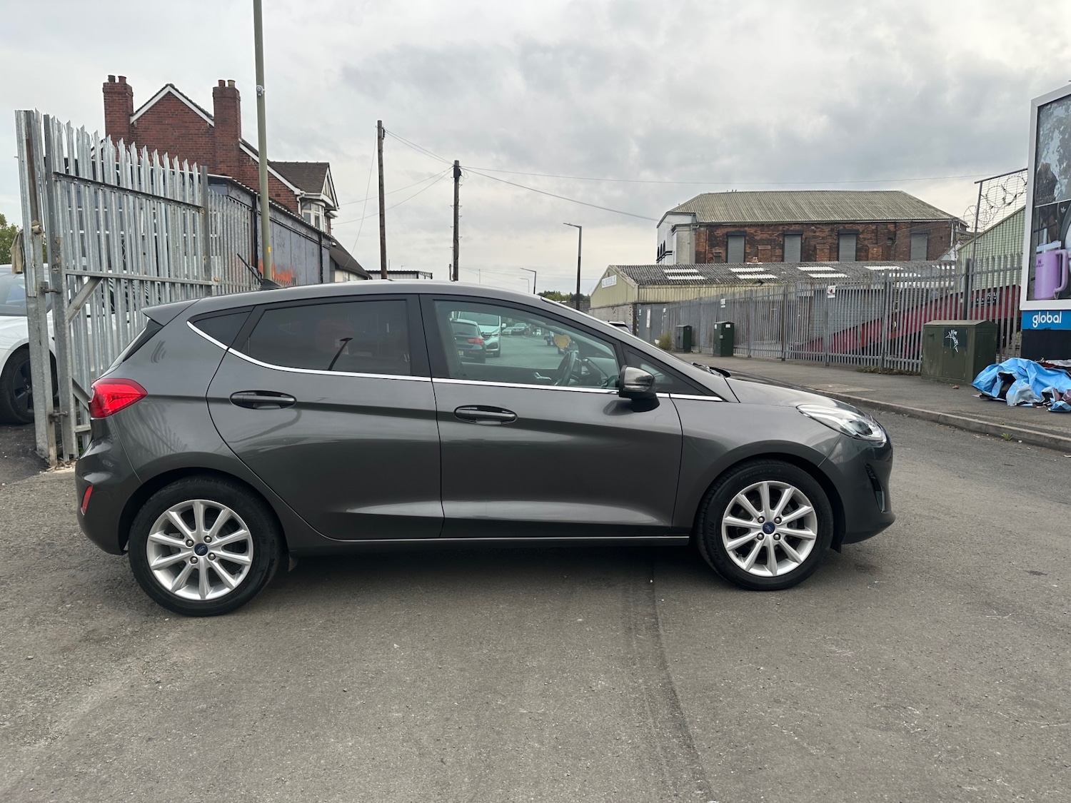 Used Ford Fiesta 2018 for sale - 76184046: Photo 17