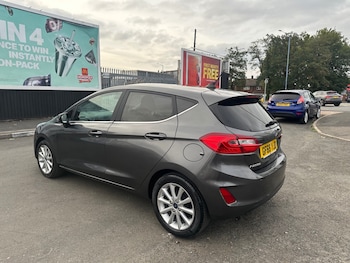 Used Ford Fiesta 2018 for sale - 76184046: Photo 3