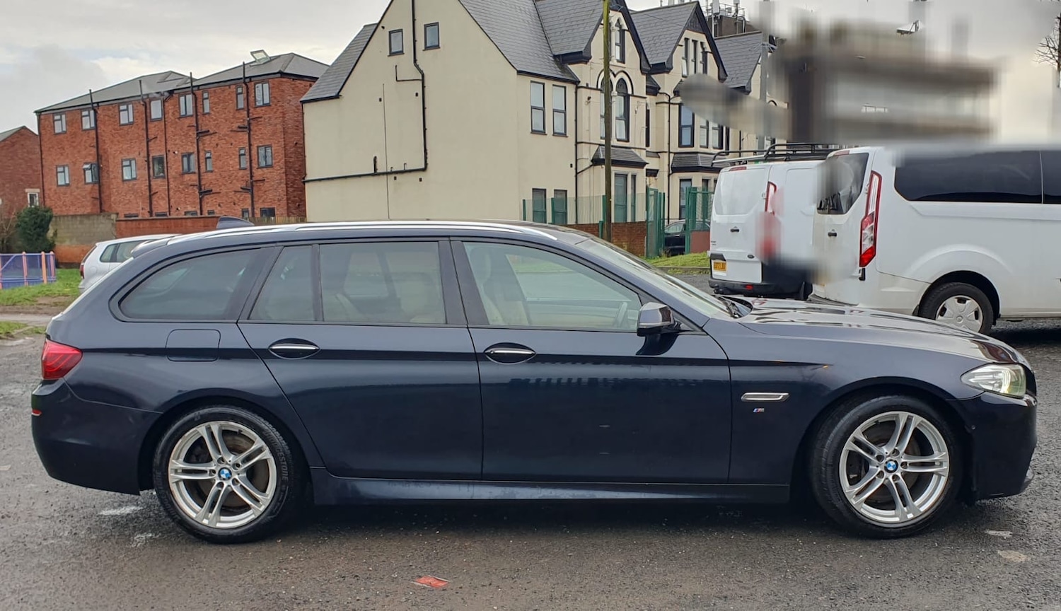 Used BMW 5 Series 2014 for sale - 76720150: Photo 2