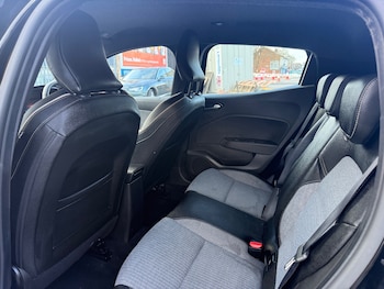 Used Renault Clio 2025 for sale - 78236090: Photo