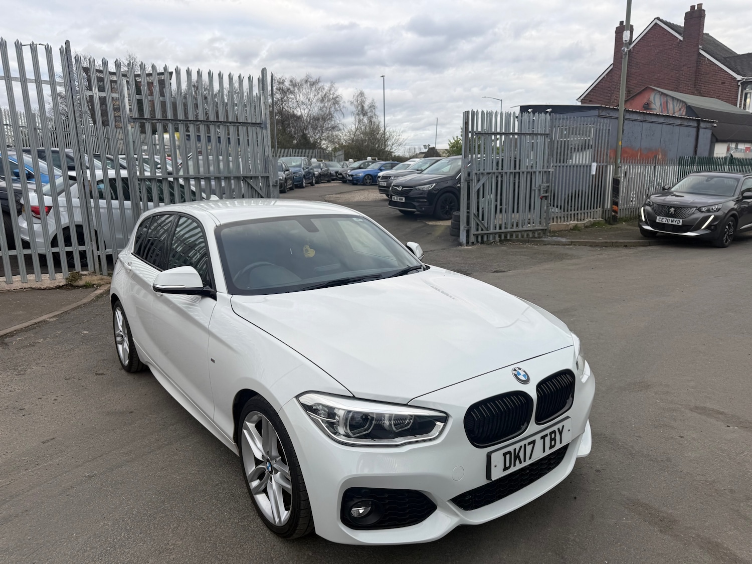 Used BMW 1 Series 2017 for sale - 78032143: Photo 5