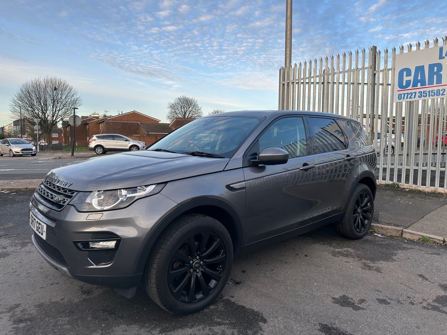 Used Land Rover Discovery Sport 2017 for sale - 76577321: Photo 6
