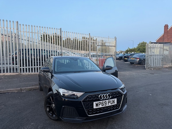 Used Audi A1 2019 for sale - 75193136: Photo 2