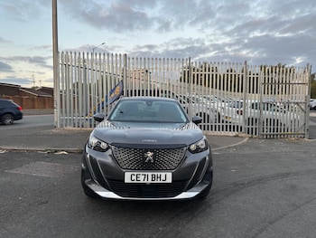 Used Peugeot 2008 2021 for sale - 75608455: Photo