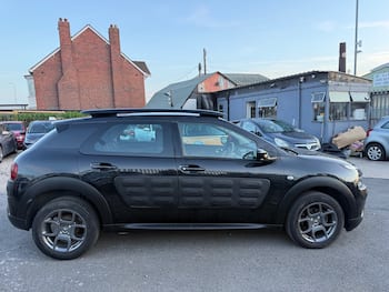 Used Citroen C4 Cactus 2017 for sale - 79620909: Photo