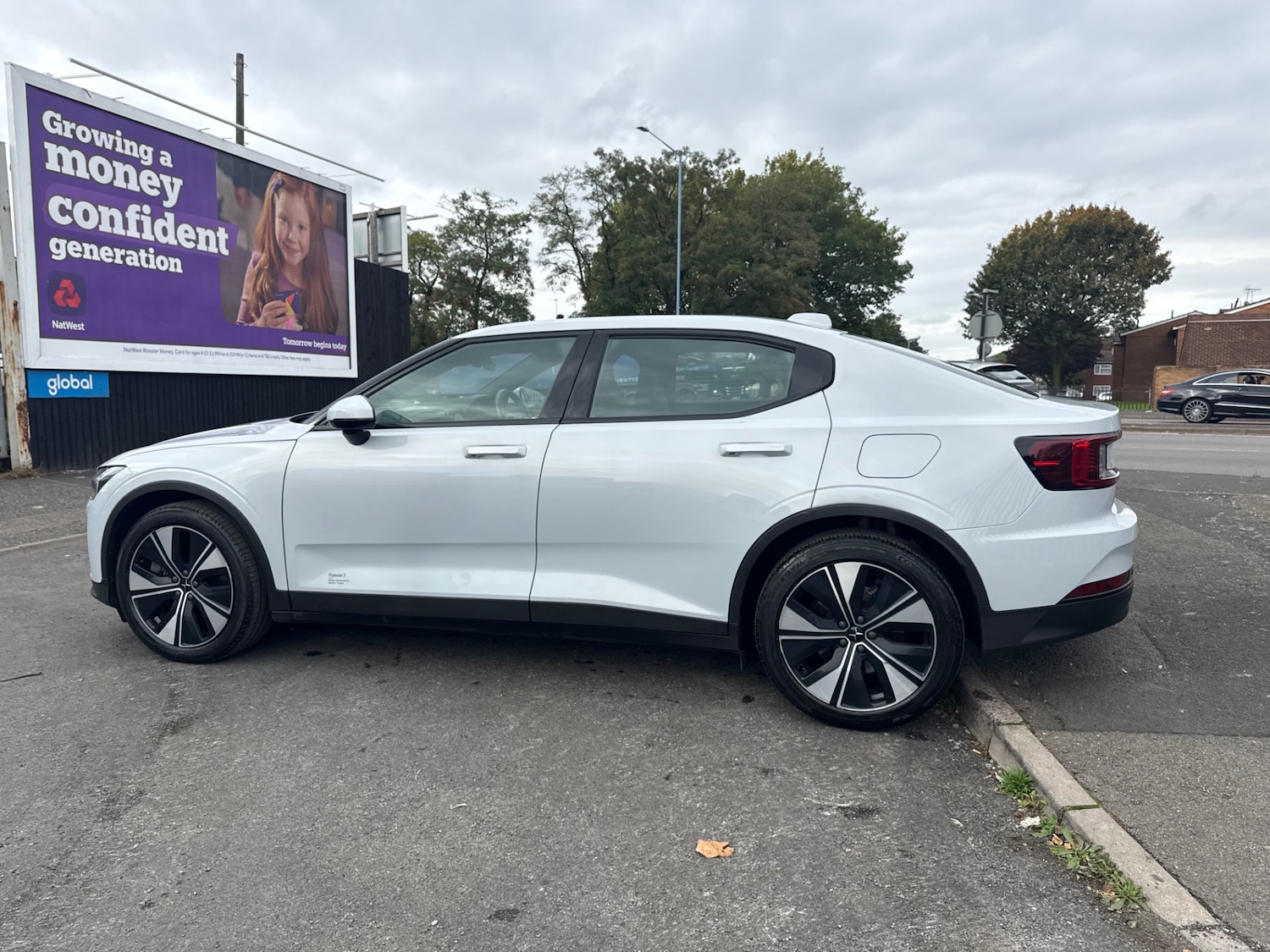 Used Polestar Polestar 2 2022 for sale - 76130341: Photo 4
