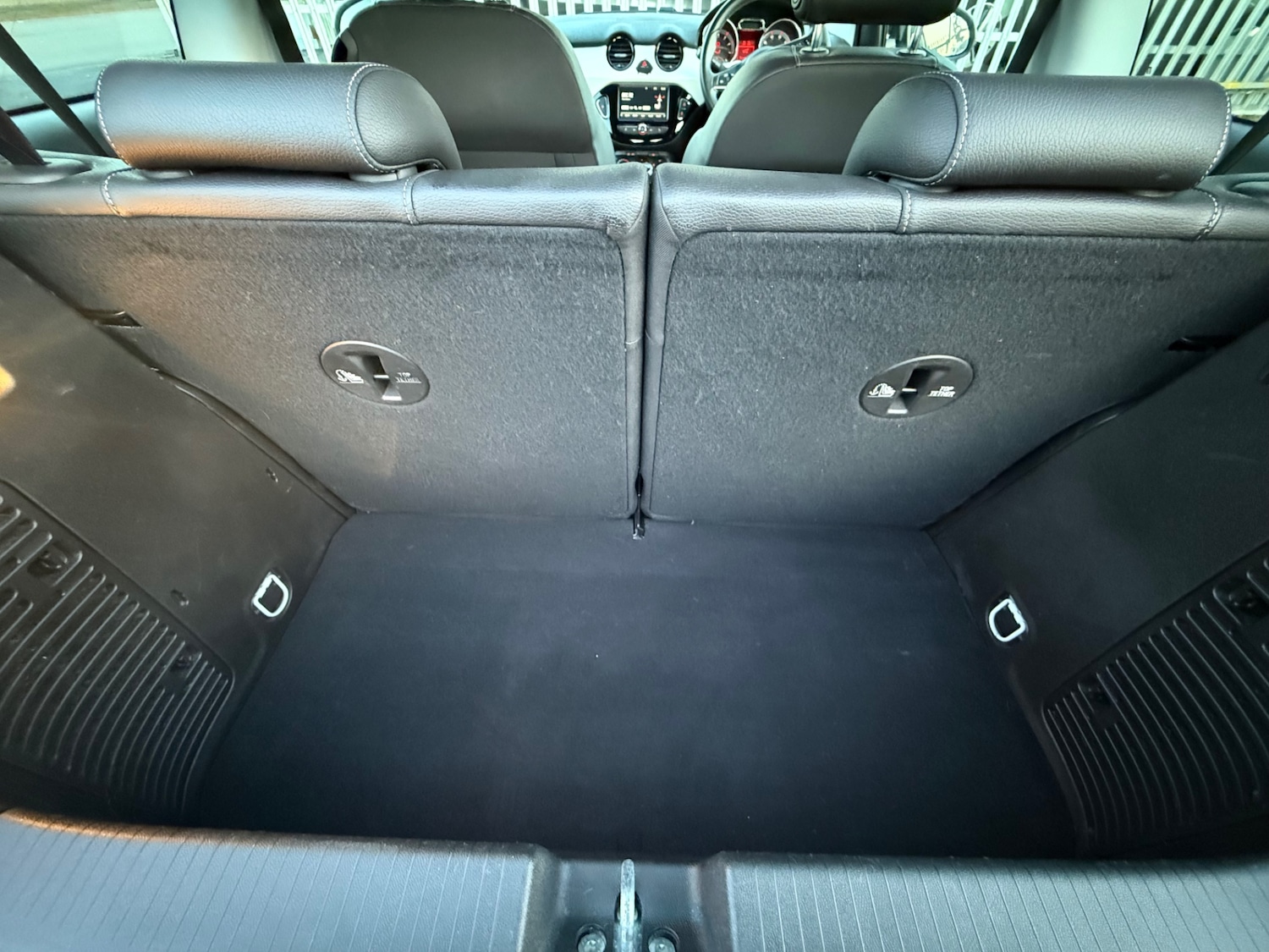 Used Vauxhall ADAM 2018 for sale - 76830432: Photo 22