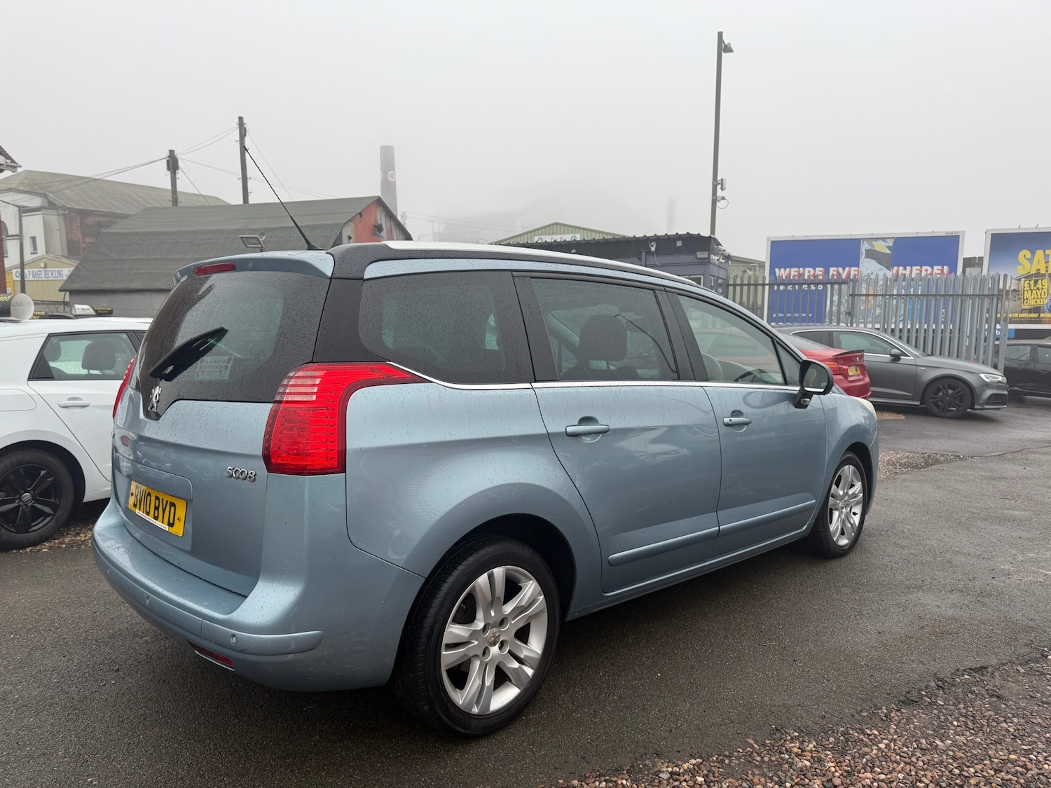 Used Peugeot 5008 2010 for sale - 77168482: Photo 10