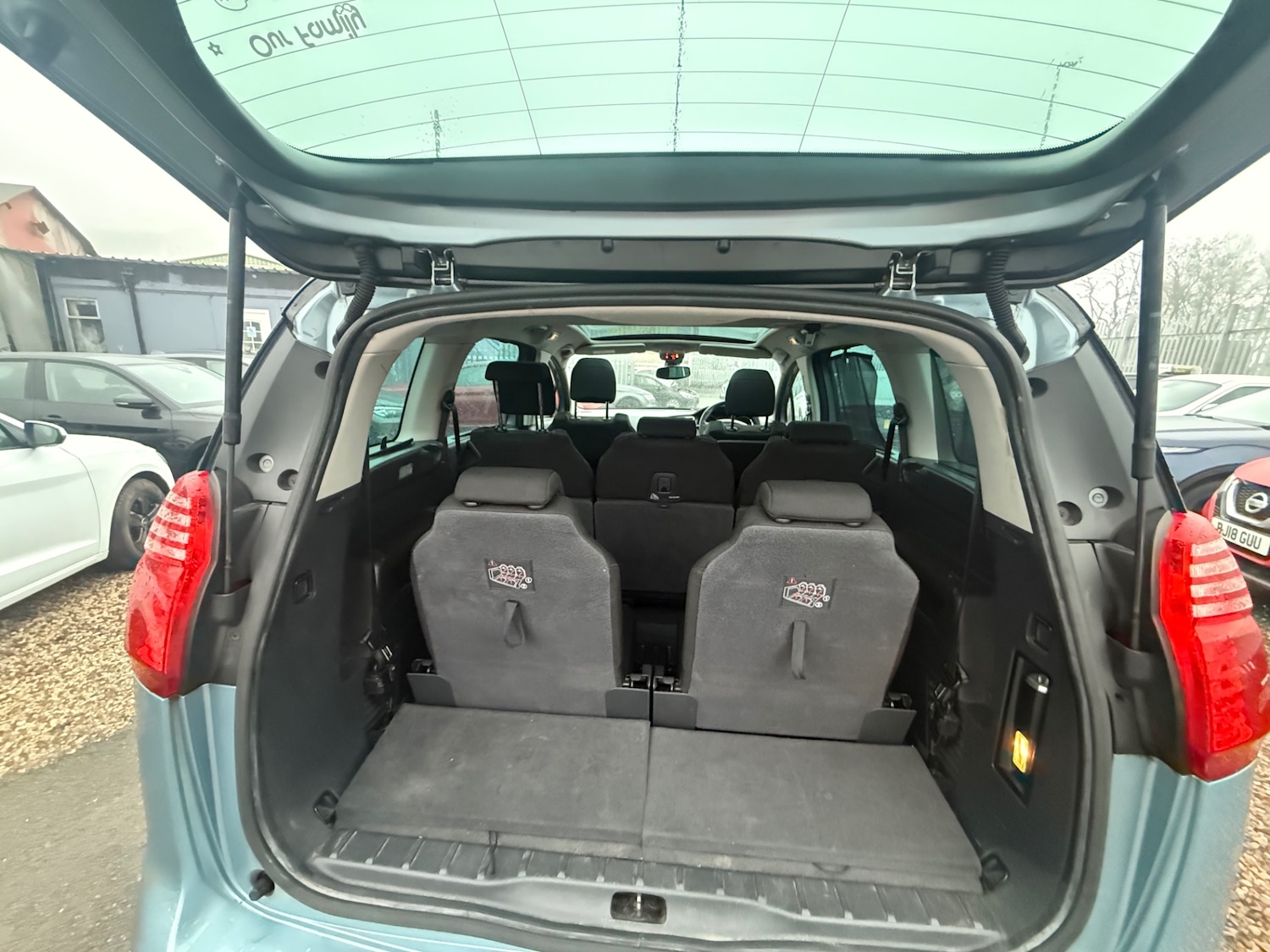 Used Peugeot 5008 2010 for sale - 77168482: Photo 21