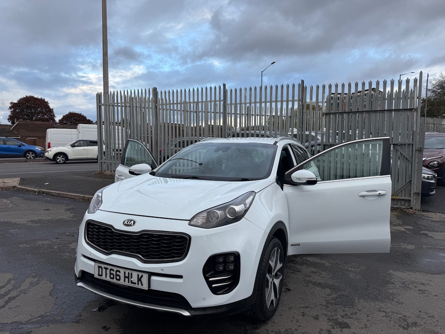 Used Kia Sportage 2017 for sale - 76332419: Photo 3