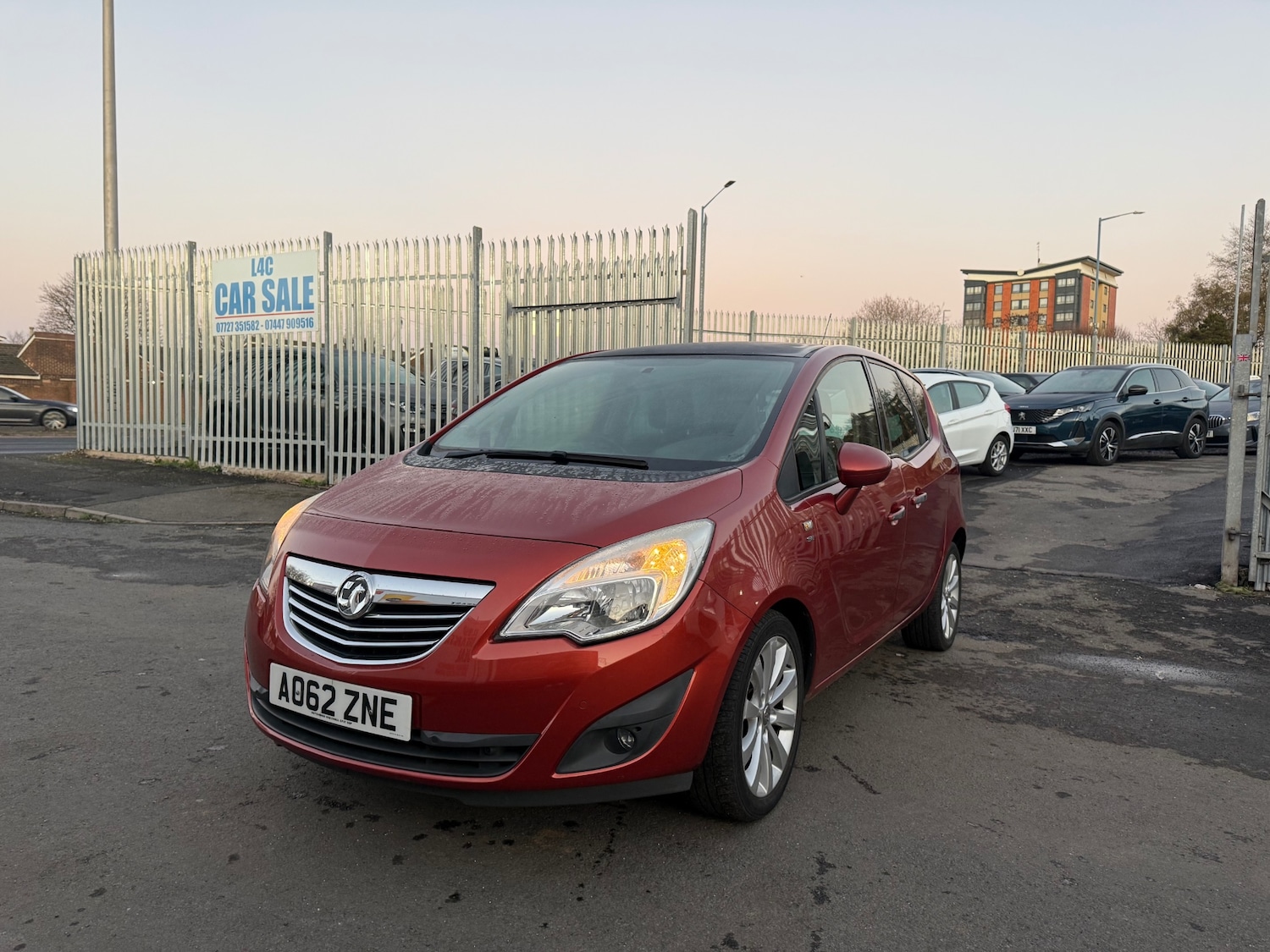 Used Vauxhall Meriva 2013 for sale - 76713457: Photo 2