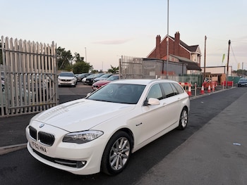 Used BMW 5 Series 2013 for sale - 79033525: Photo