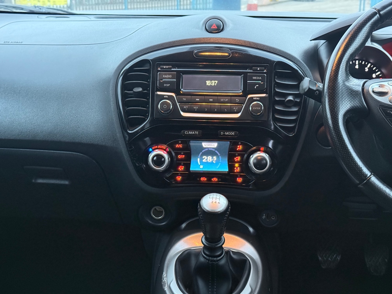 Used Nissan Juke 2015 for sale - 76907804: Photo 13