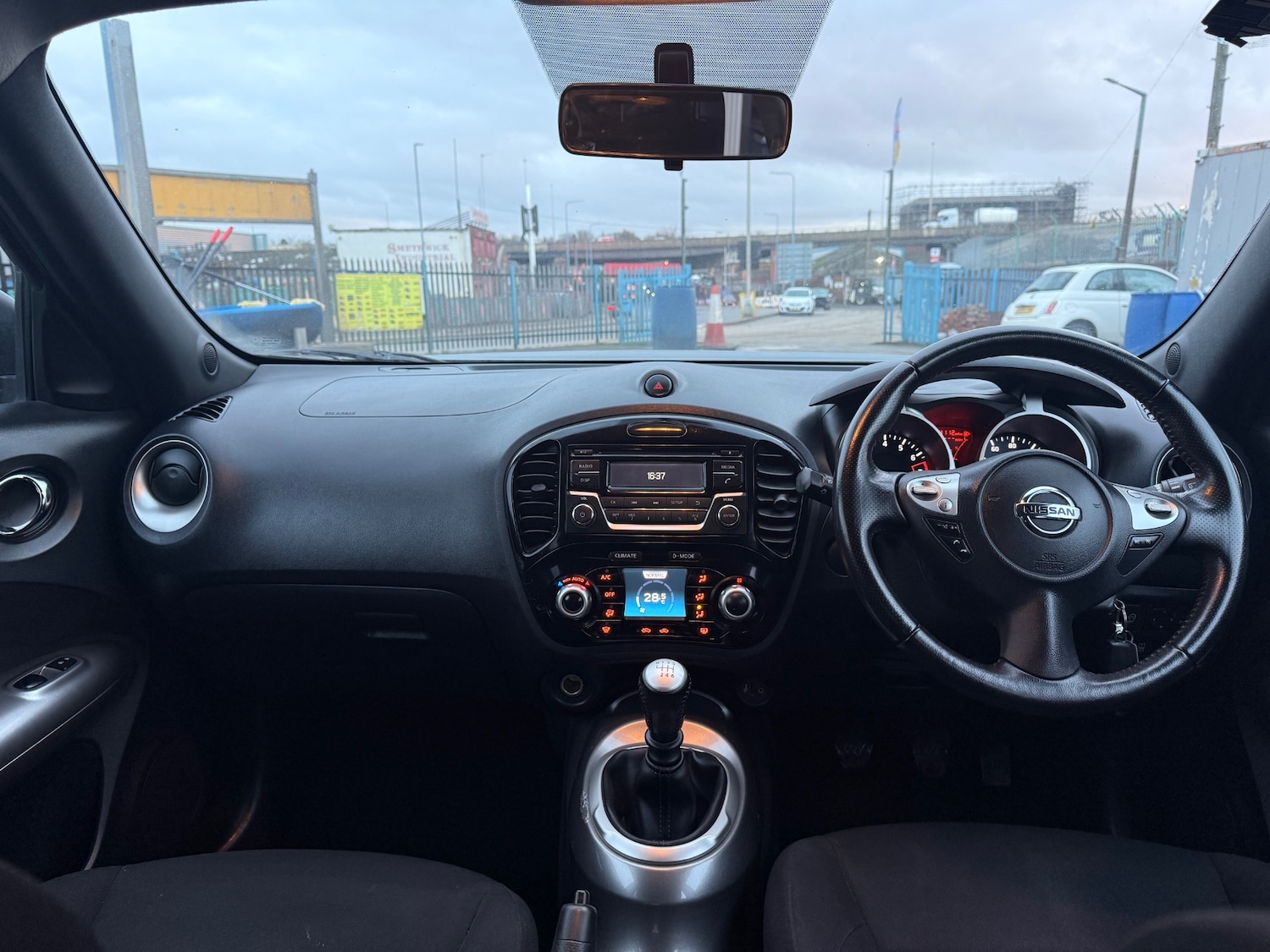 Used Nissan Juke 2015 for sale - 76907804: Photo 16