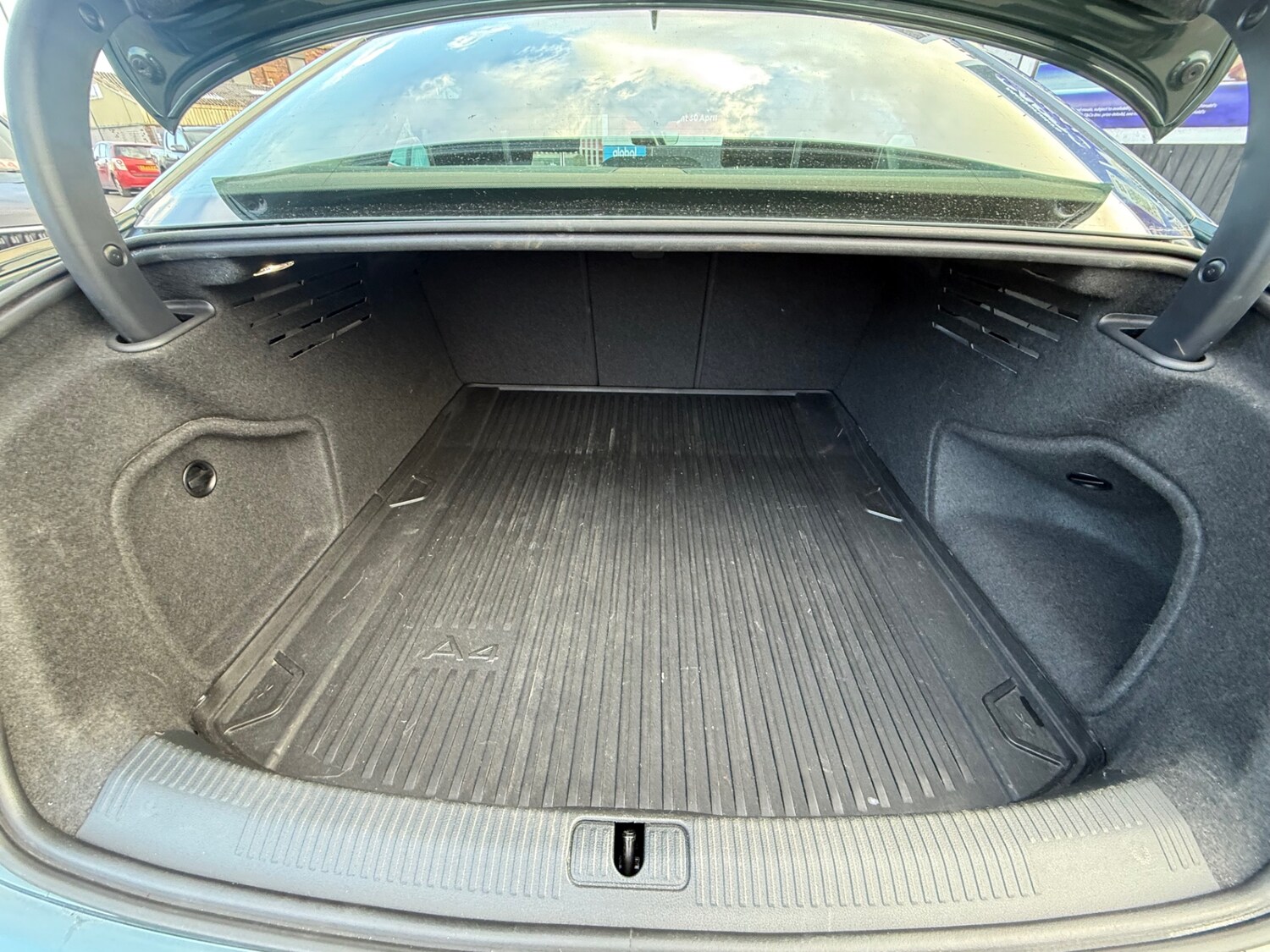 Used Audi A4 2016 for sale - 78224803: Photo 18