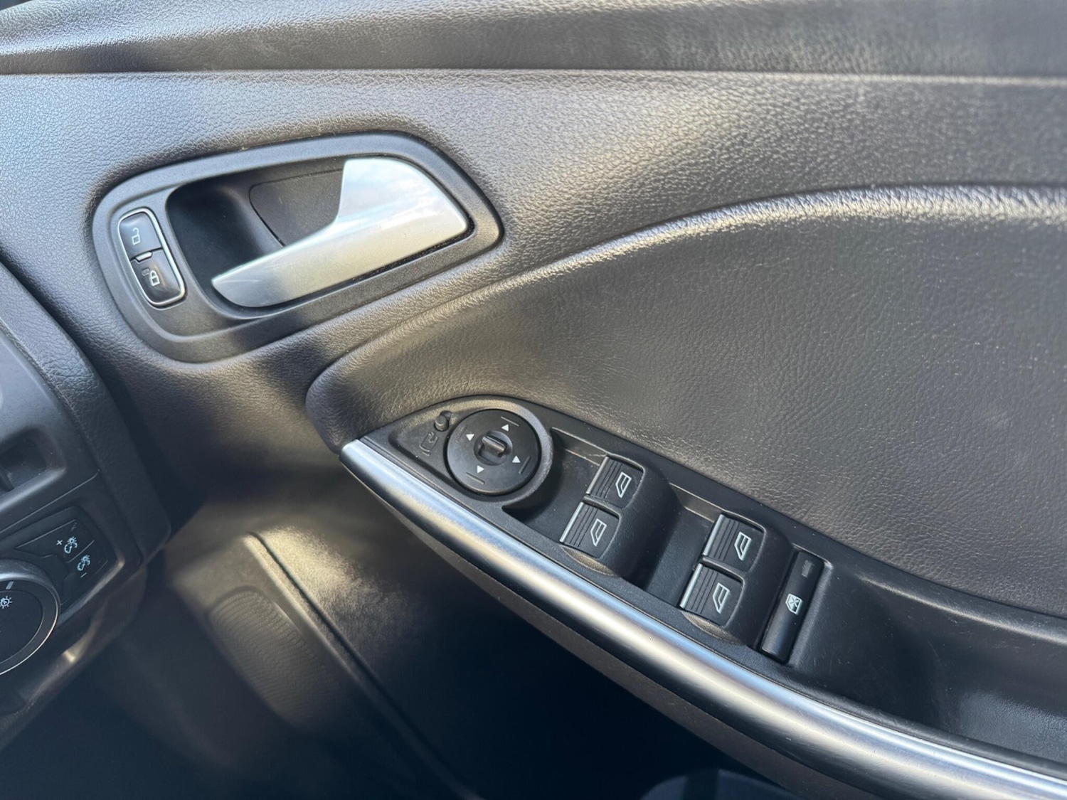 Used Ford Focus 2017 for sale - 77050109: Photo 23