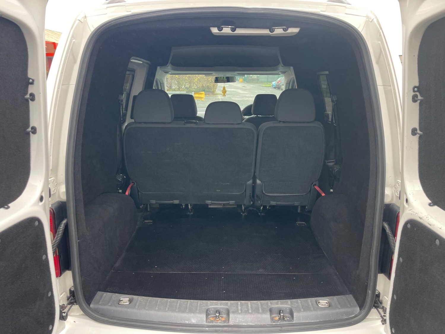 Used Volkswagen Caddy 2015 for sale - 76997504: Photo 18