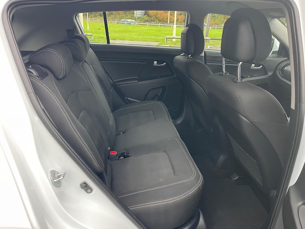 Used Kia Sportage 2011 for sale - 76085038: Photo 15